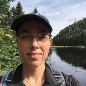 Meet your Posher, Julie